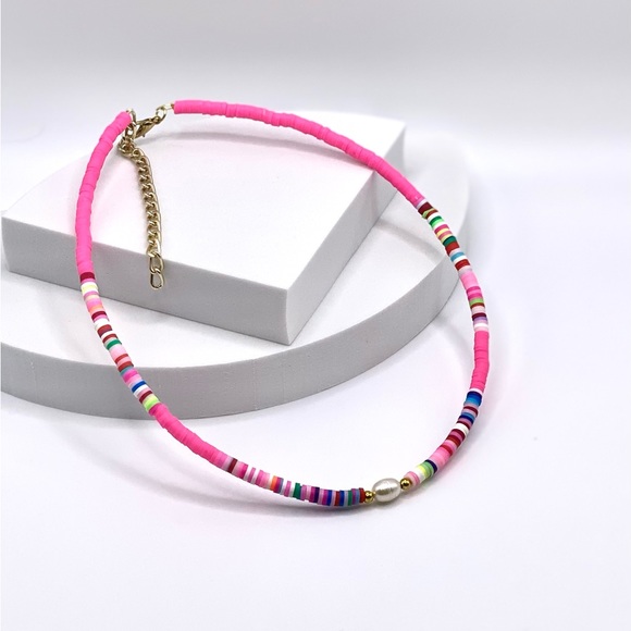 NEW…..Heishi Beaded with Freshwater Pearl Necklace - Picture 2 of 10